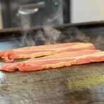 大正お好み屋 ままま - 「ニューとん平焼き」の分厚い肉が食えるぞぉーーー！