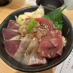 山正 沼津南店 - 5色丼:2380円