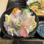 魚がし食堂はま蔵 - 