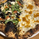 ピッツェリア トラットリア ダ オカピート - やっぱり岡田さんの焼くピッツァが一番好き