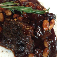 Ristorante IL FIGO INGORDO - 牛もも肉黒胡椒赤ワイン煮込