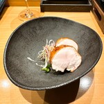 焼鳥 とこしえ - むね肉の皮包み焼き