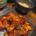 炭火焼ホルモン ぐう 新宿 - ホルモン味噌880円