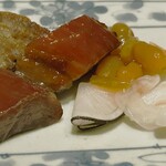 中国料理 眺遊楼(横浜ベイコート倶楽部 ホテル＆スパリゾート) - .金アグー豚　炭火焼き/窯焼きシュウチョン