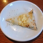 パスタ マンジャーレ ザザ - もちの和風なピザ