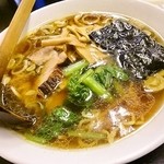 亀や - ラーメン