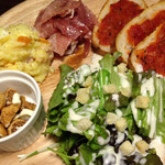 カシュ カシュ - 前菜盛り合わせ  すごくお得！