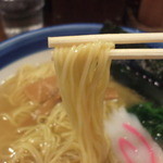 Hakodate Ramen Daimon - 麺アップ