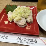 オリンピック飯店  - 料理写真:パイチー　650円税別