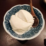 酒と中華 螢火 - 杏仁豆腐  @¥400
