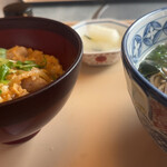 和食しゃぶしゃぶ かごの屋 - 親子丼