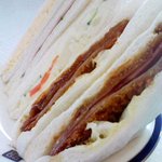 カリーナ - ミックスとハムカツ