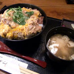 とり料理 鶏ぎん - モツ入り親子丼01