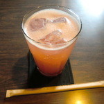 三輪珈琲店 - 自家製いちごソーダ　500円