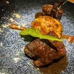 イタリア料理 小西屋 - 鹿のもも肉とロース