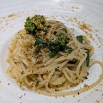 イタリア料理 小西屋 - 蛤、セコガニ、カラスミ、菜の花のオイルパスタ