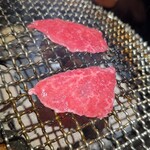 囲炉裏焼肉 牛華 - 