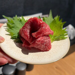 囲炉裏焼肉 牛華 - 