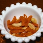 エル・コンドル・パッソ - 柿ピーも付きます。