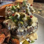 OVERWHELM HAMBURGER & BAR STAND - 