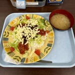 空港食堂 - タコライス ¥900- (税込)