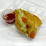本格パスタと沖縄タコスの店 PasTaco - タコス (2P) ¥500- (税込)