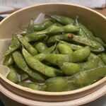 めしや 白虎 - 枝豆ピリ辛蒸籠蒸し