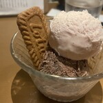 めしや 白虎 - 本日のアイス 　あまおうとガトーショコラ