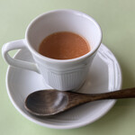 トミズダイナー - 赤カブのクリームスープ