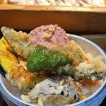 蕎膳 樂 - 天丼のアップ