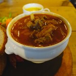 aux - 自家製スパイスカレーのモーニングプレート(カンパーニュ)