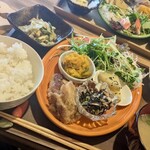 古民家カフェきちべどん - デザートドリンク付で1600円