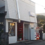 Fuuo go - こじんまりとした店舗は住宅街の中にあります