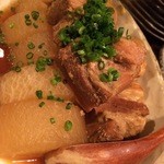 和食　貴山 - 豚の角煮と大根の煮込み