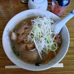 とんこつら～めん 一代 - チャーシューメンの煮玉子トッピング（1350円＋150円）