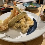 小松庵総本家 丸の内オアゾ店 - 天ぷら盛り合わせ
