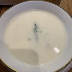 グリルK - おすすめの、本日のスープ＆サラダ380円　蕪のスープ