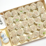 崎陽軒 - 料理写真:昔ながらのシウマイ。30個入。