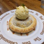 The Best Cheesecakes Cafe - アップルパイアラモード