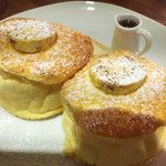 HiDE - リコッタパンケーキ スフレタイプはディナータイムのみ