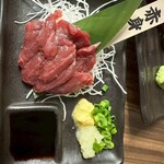 個室で味わう博多もつ鍋と手打ち焼き鳥 呑兵衛 - 