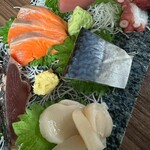 個室で味わう博多もつ鍋と手打ち焼き鳥 呑兵衛 - 