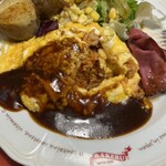 ラケル 本川越ペペ店 - 中はチキンライス