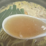 鍋焼きラーメン千秋 - スープリフト