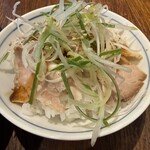 純米味噌らーめん みそら堂 - LINE会員限定ミニ豚丼はサービス