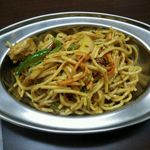 プルジャ ダイニング - チャウミンを太麺で・２回目