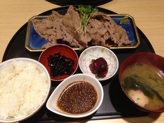 Yuushokutei - 牛焼肉定食大盛り