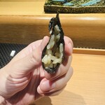 鮨あさひ - 切り立てのシャリの海苔巻き