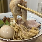 大阪らぁ麺しら石 北新地店 - 