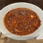 麻辣坊 - 辛さ5は唐辛子パウダーがたっぷり